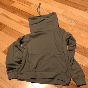 Turtle neck sweatshirt